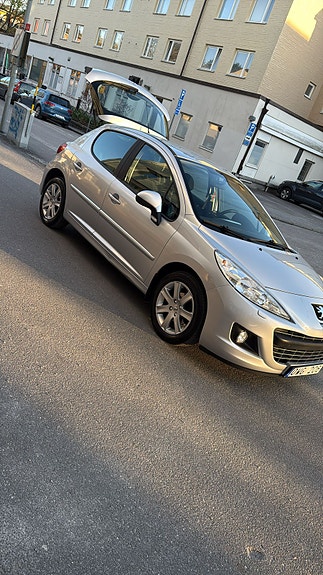 Peugeot 207 17 of 17