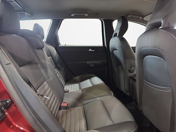 Volvo V50 22 of 27