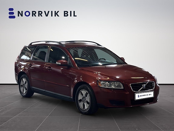 Volvo V50 4 of 27
