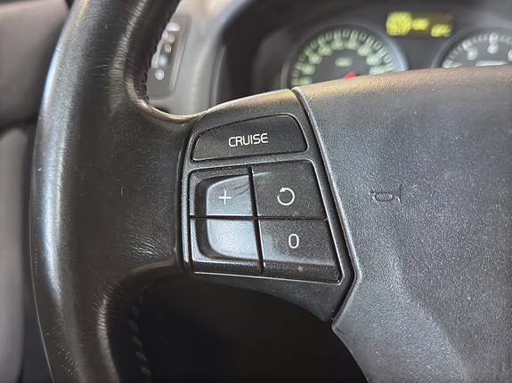 Volvo V50 25 of 27