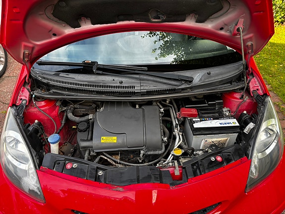 Toyota Aygo 12 of 19