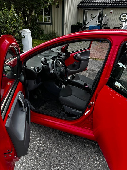 Toyota Aygo 6 of 19