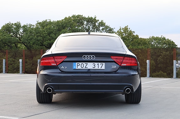 Audi A7 4 of 17