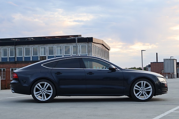 Audi A7 6 of 17