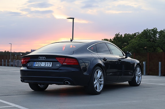 Audi A7 5 of 17