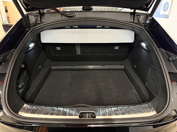 Polestar 4 17 of 21