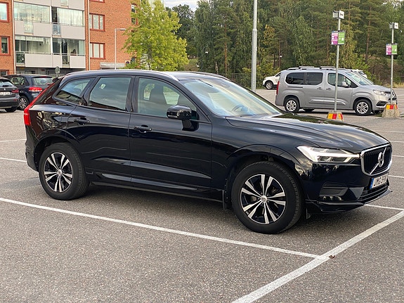 Volvo XC60 4 of 8