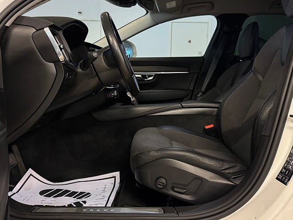 Volvo V90 Cross Country 16 of 27