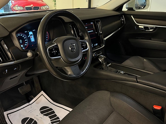 Volvo V90 Cross Country 15 of 27