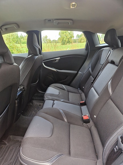 Volvo V40 6 of 6