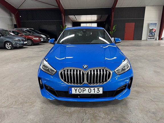 BMW 118i 7 of 25
