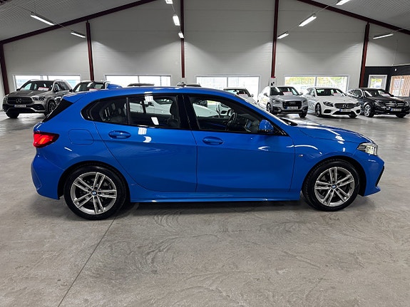 BMW 118i 5 of 25