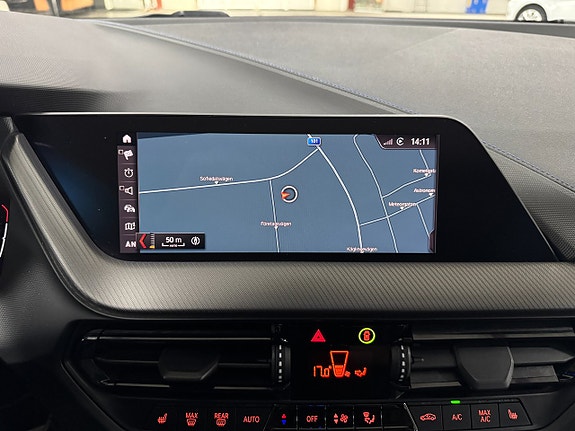 BMW 118i 21 of 25