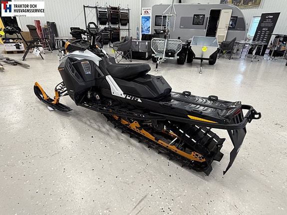 Ski-doo Summit SP 850 E-TEC 146 Elstart. Superskick -22 5 of 8