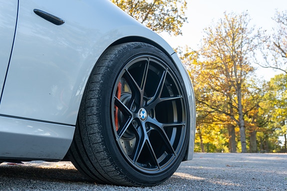 BMW 335i 4 of 20