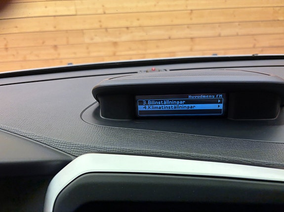 Volvo XC60 27 of 28