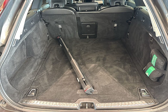Volvo V90 Cross Country 13 of 30