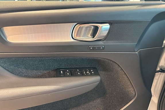 Volvo XC40 22 of 30