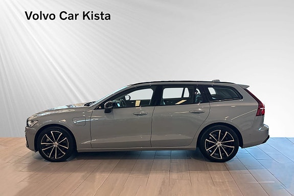 Volvo V60 3 of 30