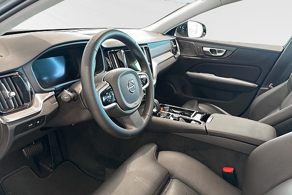Volvo V60 7 of 30