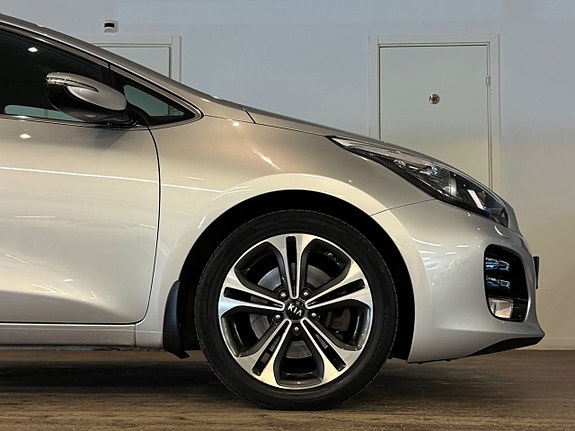 Kia Ceed 9 of 30