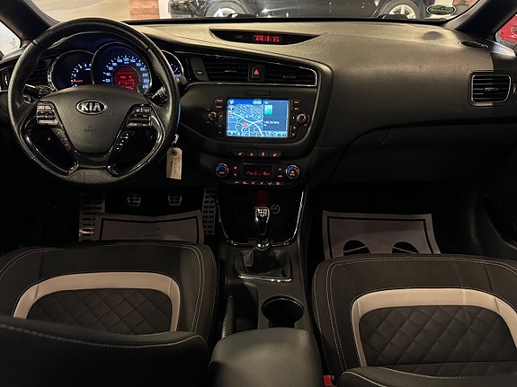 Kia Ceed 27 of 30