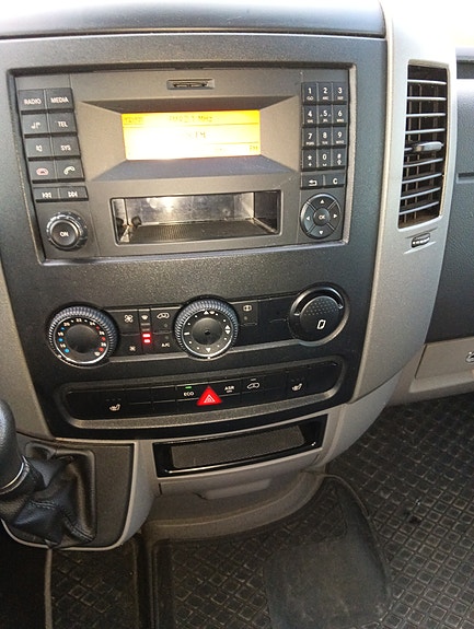 Mercedes-Benz Sprinter 316 4 of 12