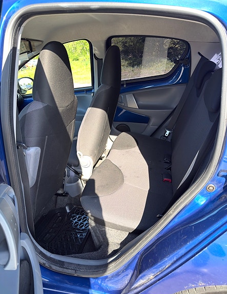 Toyota Aygo 7 of 8