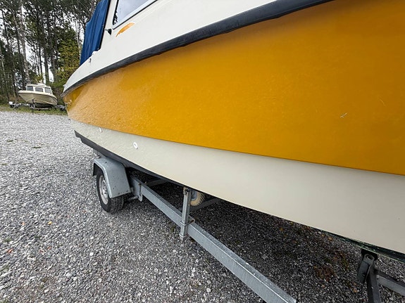 Flipper 620 Suzuki DF 115 -2011 6 of 10