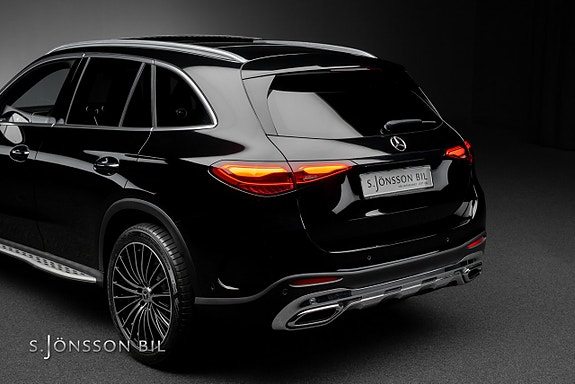 Mercedes-Benz GLC200 7 of 22