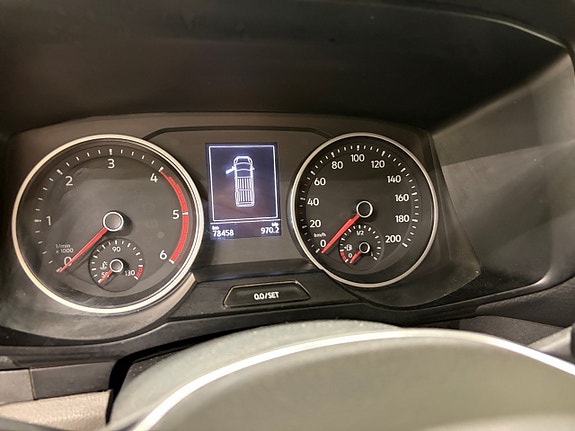 Volkswagen Crafter 35 12 of 18