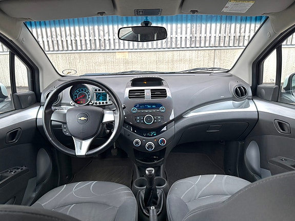 Chevrolet Spark 6 of 7