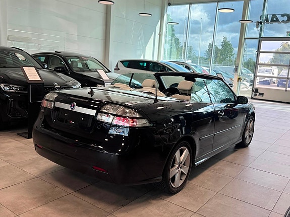 Saab 9-3 6 of 10