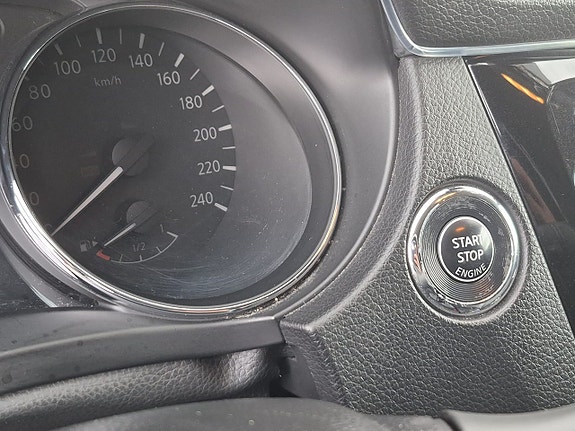 Nissan Qashqai 10 of 24