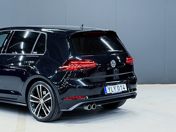 Volkswagen Golf I 16 of 19