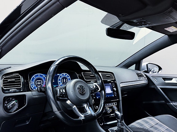 Volkswagen Golf I 9 of 19