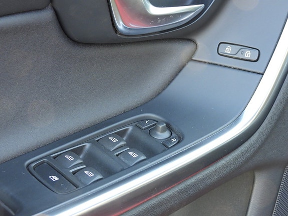 Volvo V60 12 of 26
