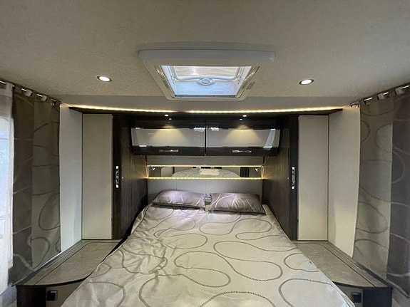 Rapido Fleurette Winchester Queensbed/Stort garage/Automat/Alde 9 of 20