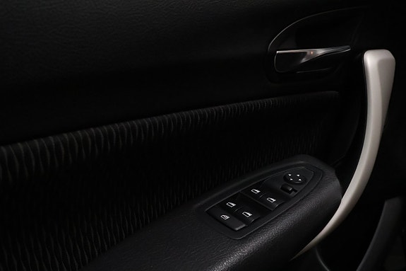 BMW 116i 10 of 29