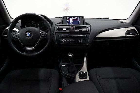 BMW 116i 15 of 29