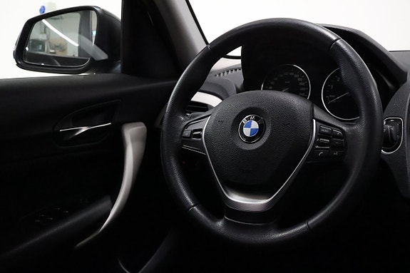 BMW 116i 12 of 29