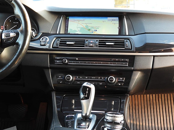 BMW 520d 27 of 30