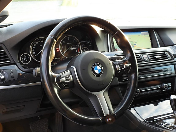 BMW 520d 15 of 30