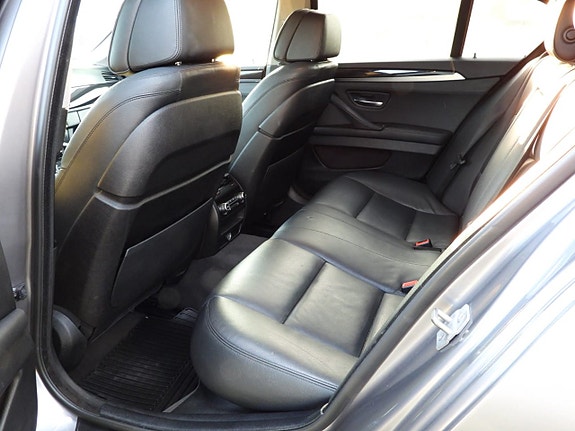 BMW 520d 20 of 30
