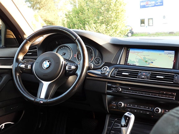 BMW 520d 14 of 30