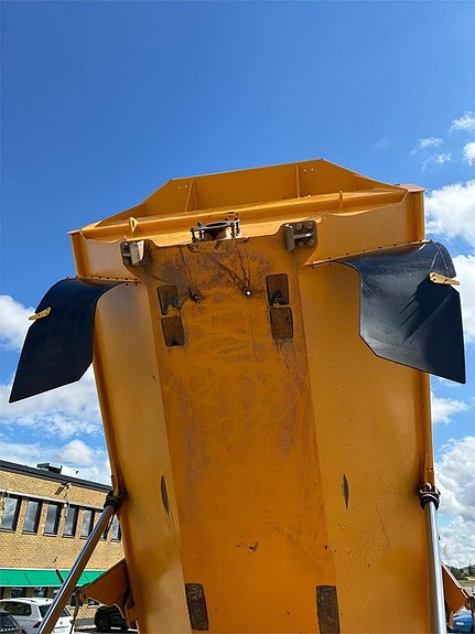 Volvo A30G 12 of 24