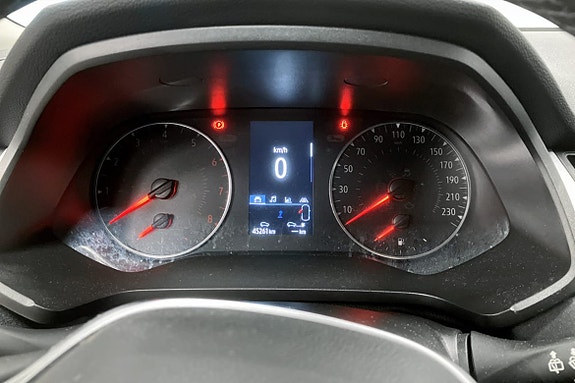 Renault Captur 7 of 9