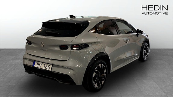 Renault Clio 2 of 9