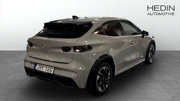 Renault Clio 2 of 9