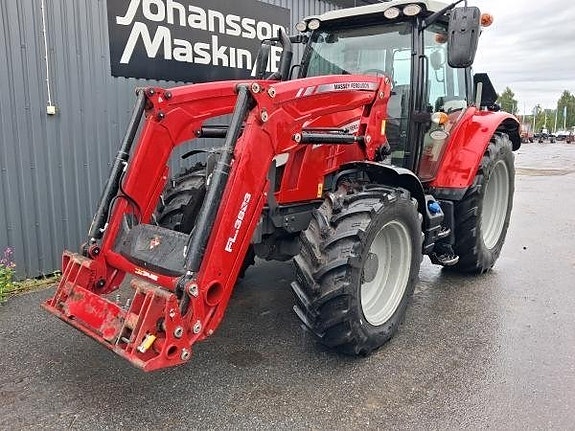 Massey Ferguson 5713S DYNA-4 5 of 6
